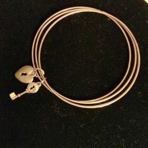 ❤️ Silver Triple Key into Heart Lock Charm Bracelet
